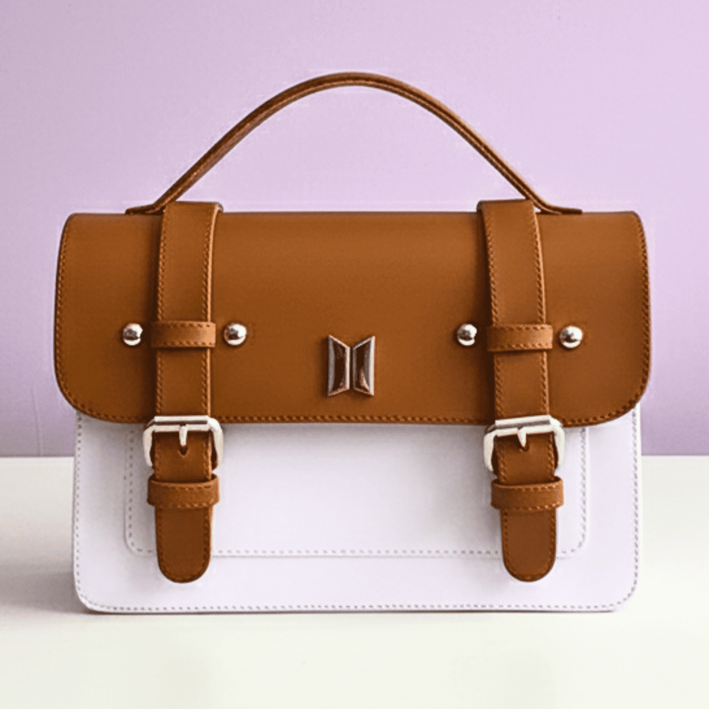 Exclusivo: Bolsa Bag e Mochila Backpack Luxury Edição Especial BTS Customizadas + *BRINDE 1x Chaveiro Exclusivo* - EDIÇÃO LIMITADA