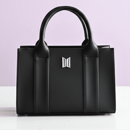 Exclusivo: Bolsa Bag e Mochila Backpack Luxury Edição Especial BTS Customizadas + *BRINDE 1x Chaveiro Exclusivo* - EDIÇÃO LIMITADA